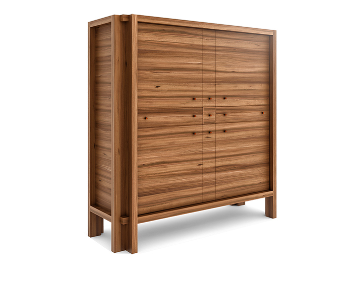 Yugo Credenza